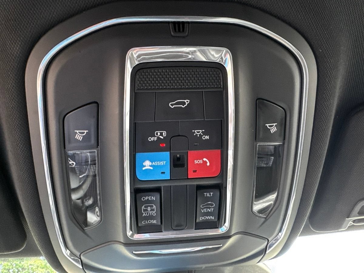 2023 Jeep Grand Cherokee Altitude X