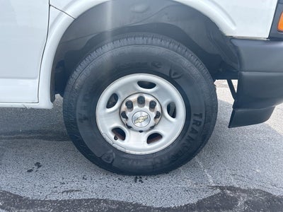 2022 Chevrolet Express 2500 Work Van Cargo
