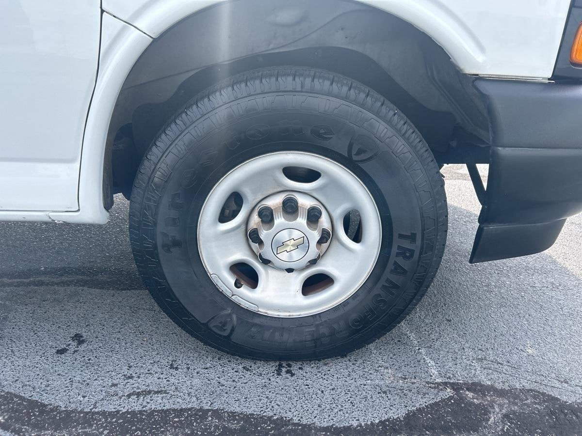 2022 Chevrolet Express 2500 Work Van Cargo