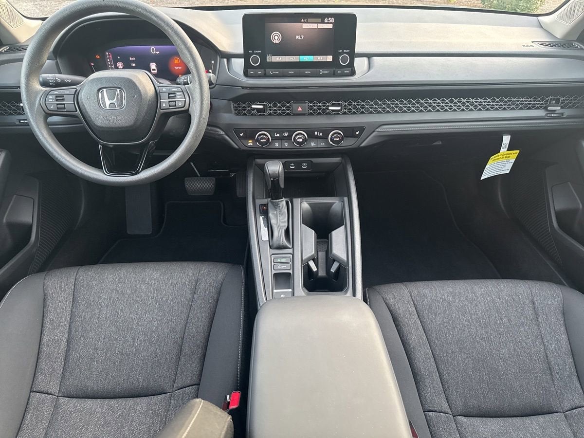 2025 Honda Accord SE