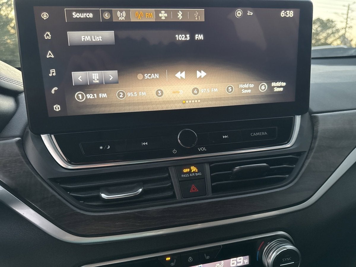 2023 Nissan Altima 2.5 SL