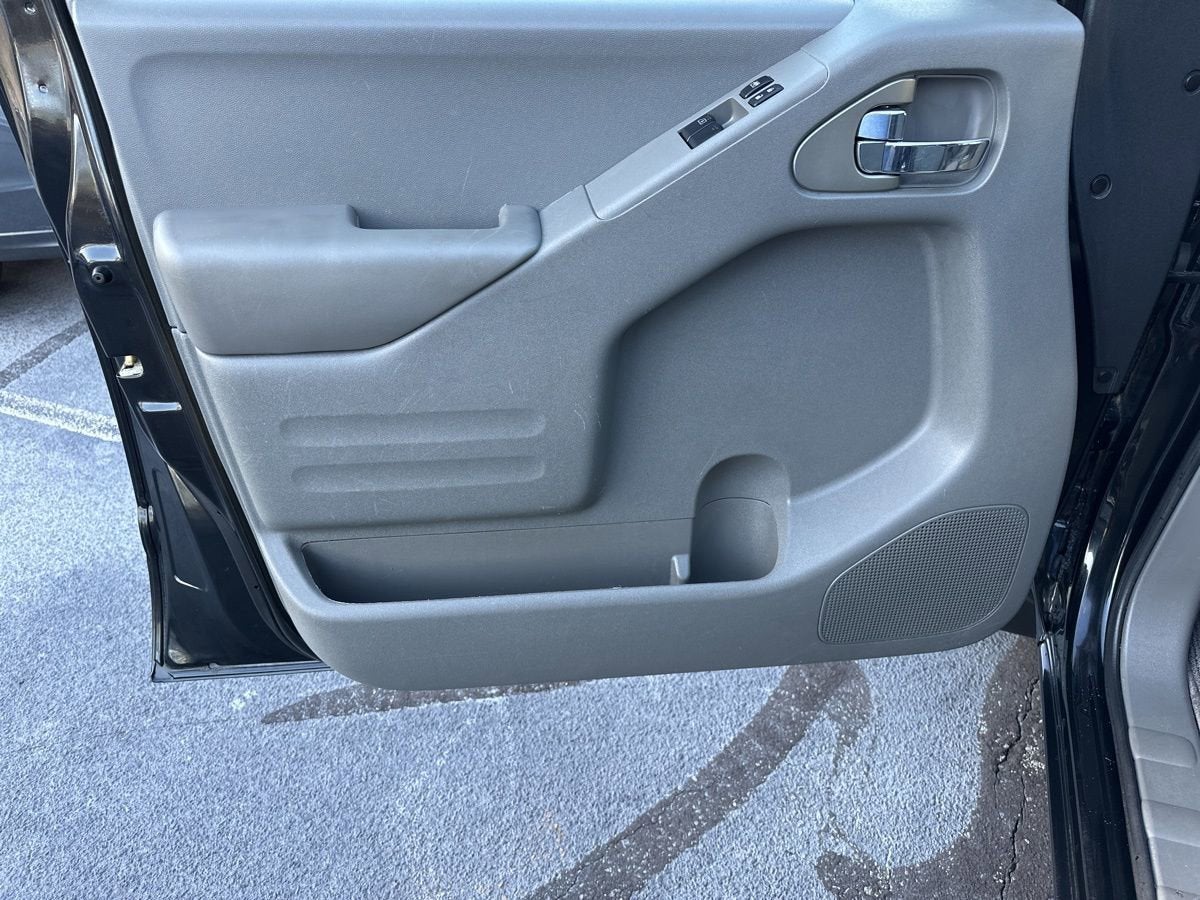 2020 Nissan Frontier S