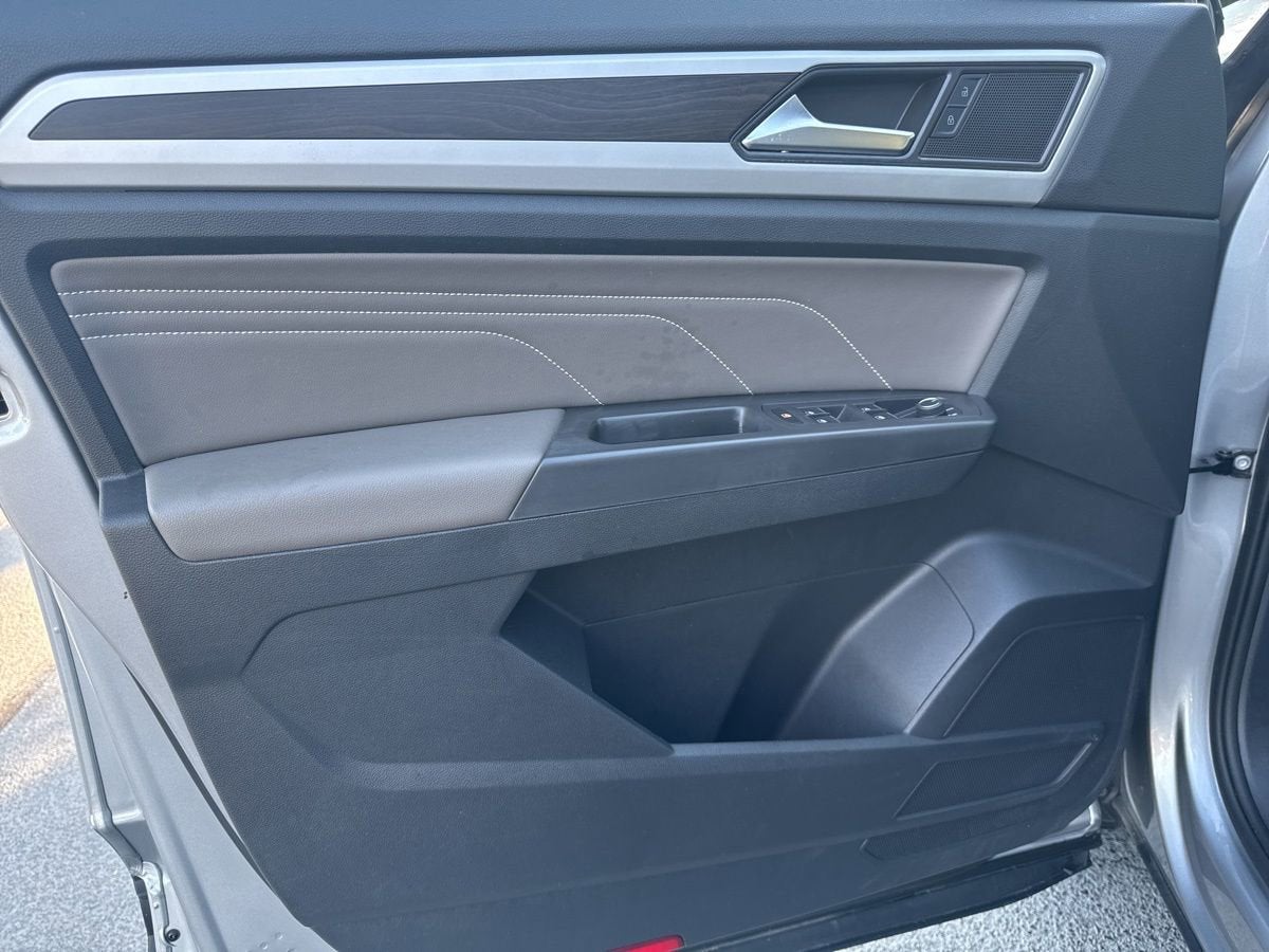 2023 Volkswagen Atlas 2.0T SE