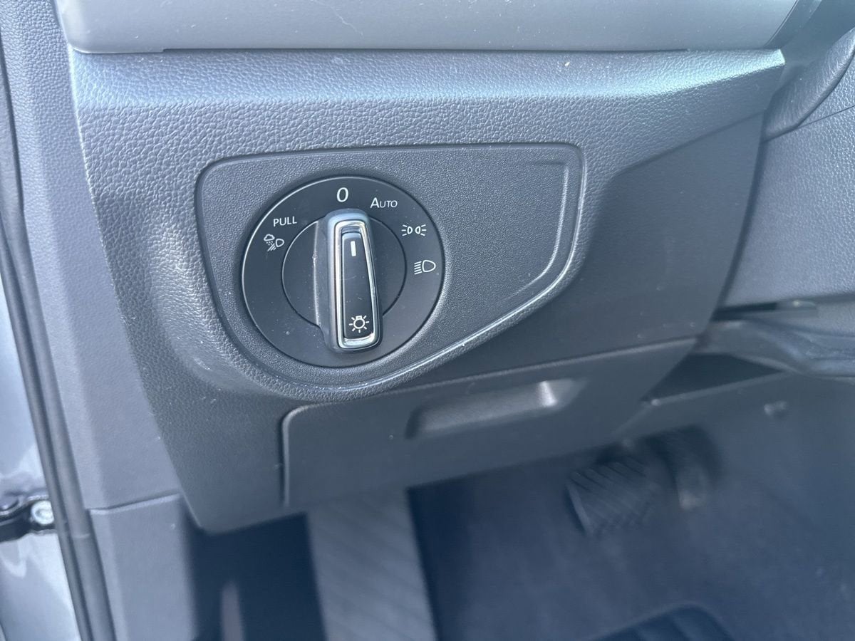 2023 Volkswagen Atlas 2.0T SE