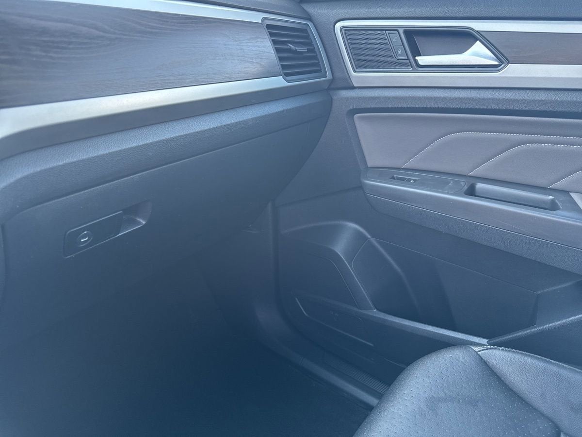 2023 Volkswagen Atlas 2.0T SE