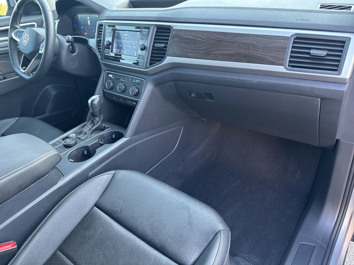 2023 Volkswagen Atlas 2.0T SE