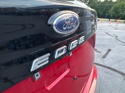 2021 Ford Edge Titanium