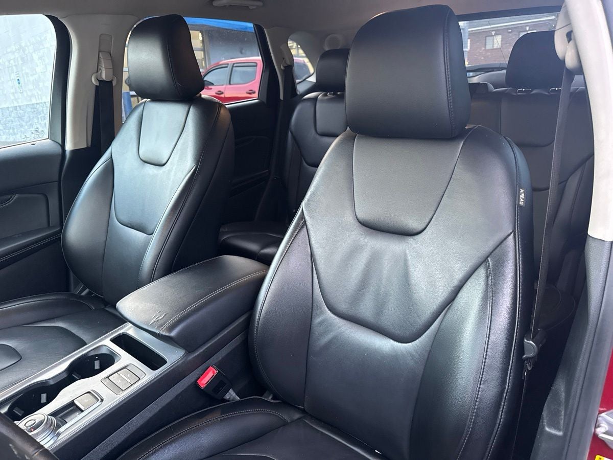 2021 Ford Edge Titanium