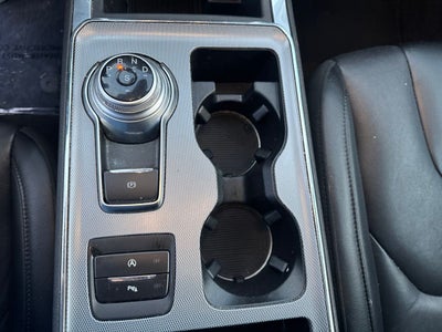 2021 Ford Edge Titanium