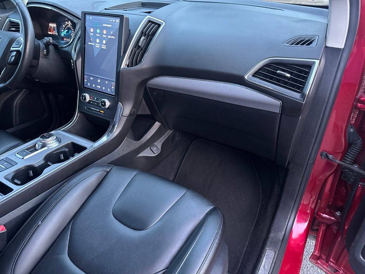 2021 Ford Edge Titanium