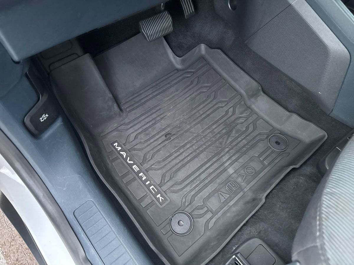 2022 Ford Maverick XL