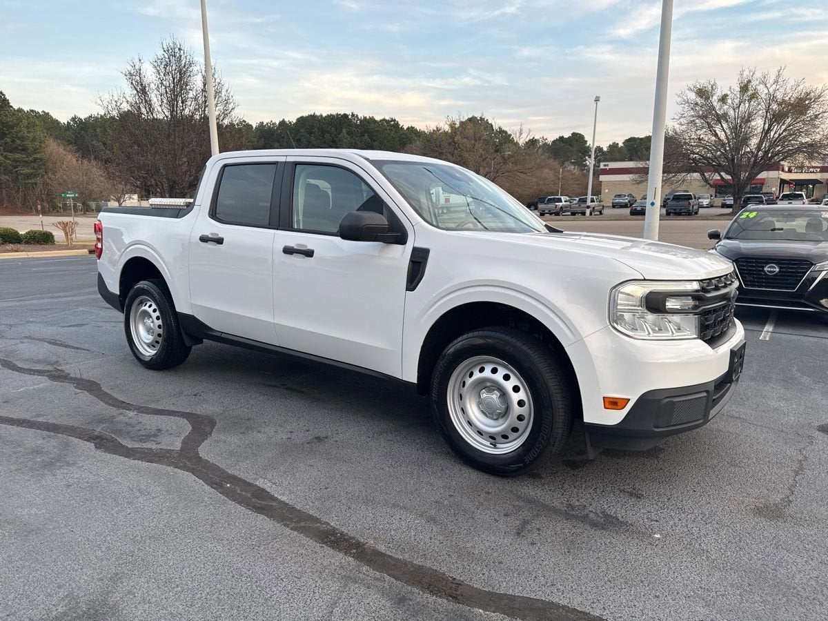 2022 Ford Maverick XL