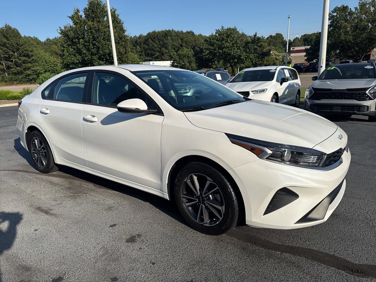 2024 Kia Forte LXS