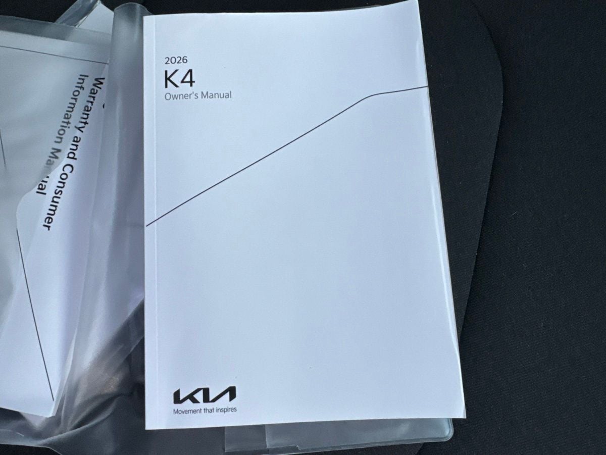 2026 Kia K4 LXS