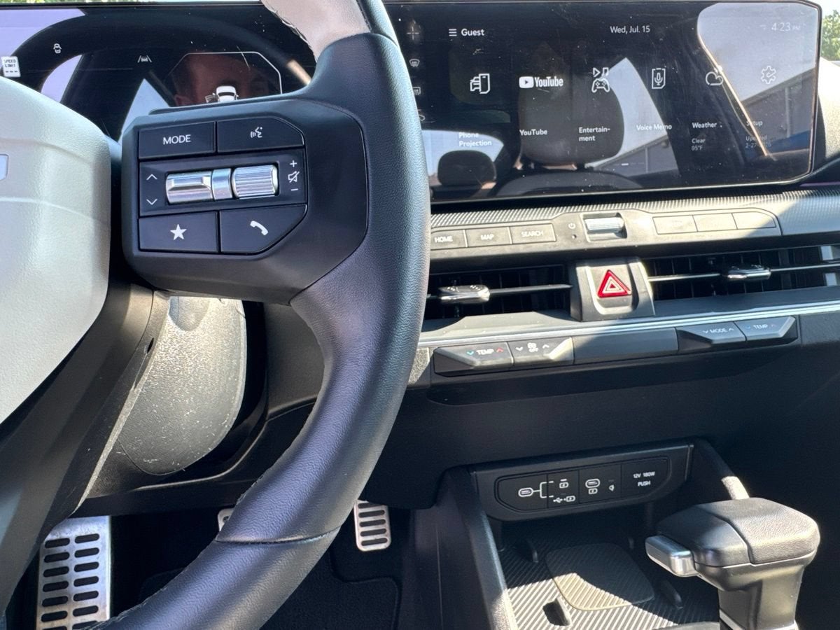 2025 Kia K4 GT-Line Turbo
