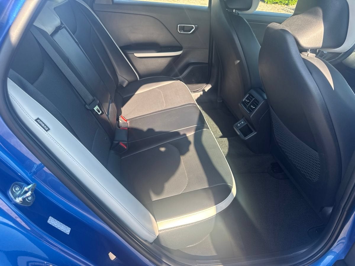 2025 Kia K4 GT-Line Turbo