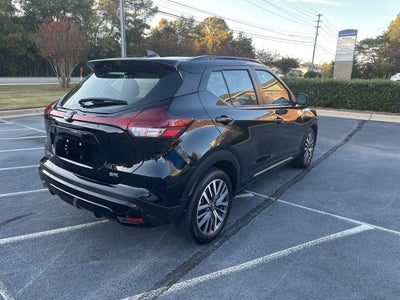 2024 Nissan Kicks SR