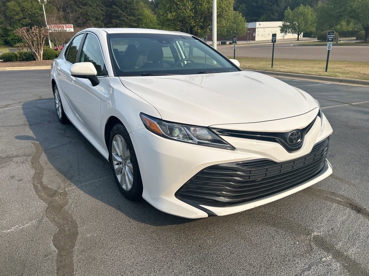 2019 Toyota Camry LE