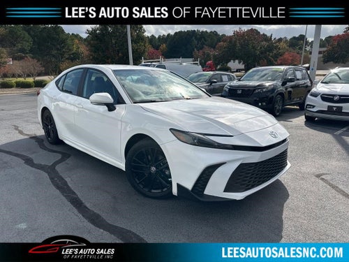 2025 Toyota Camry SE