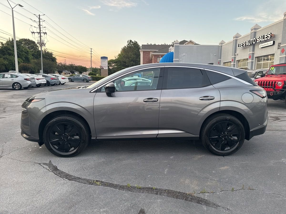 2025 Nissan Murano SV