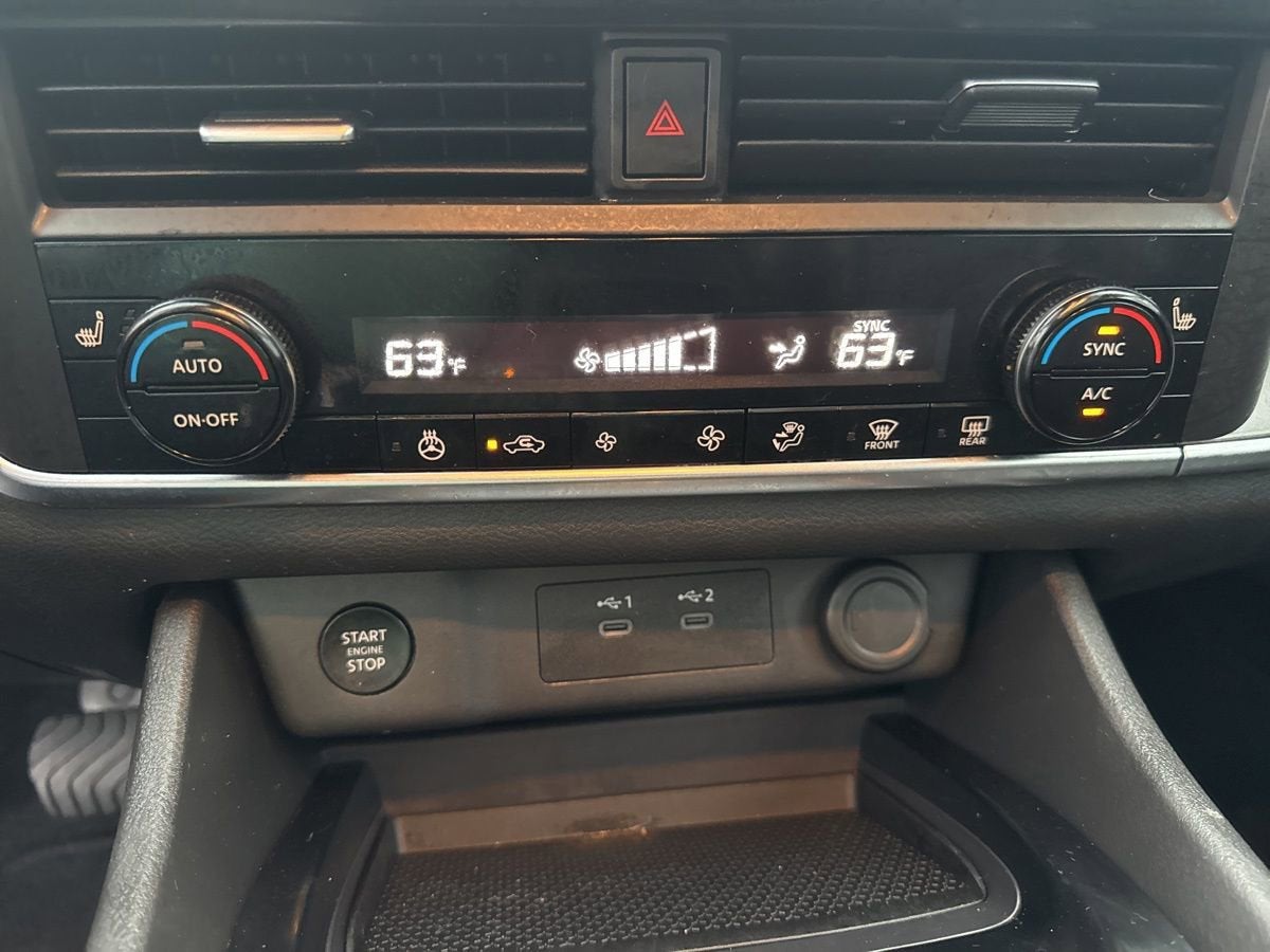 2024 Nissan Rogue SV