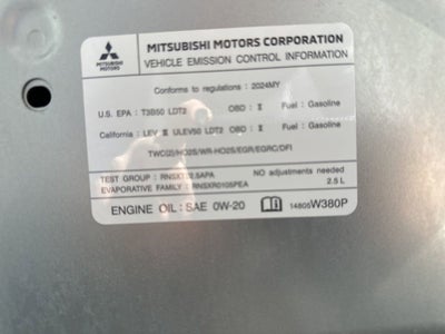 2024 Mitsubishi Outlander SE