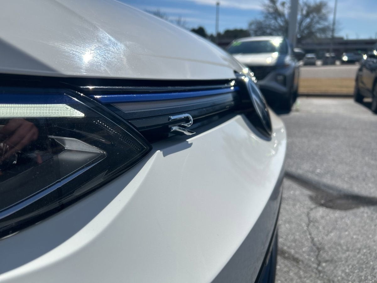 2022 Volkswagen Golf R 2.0T