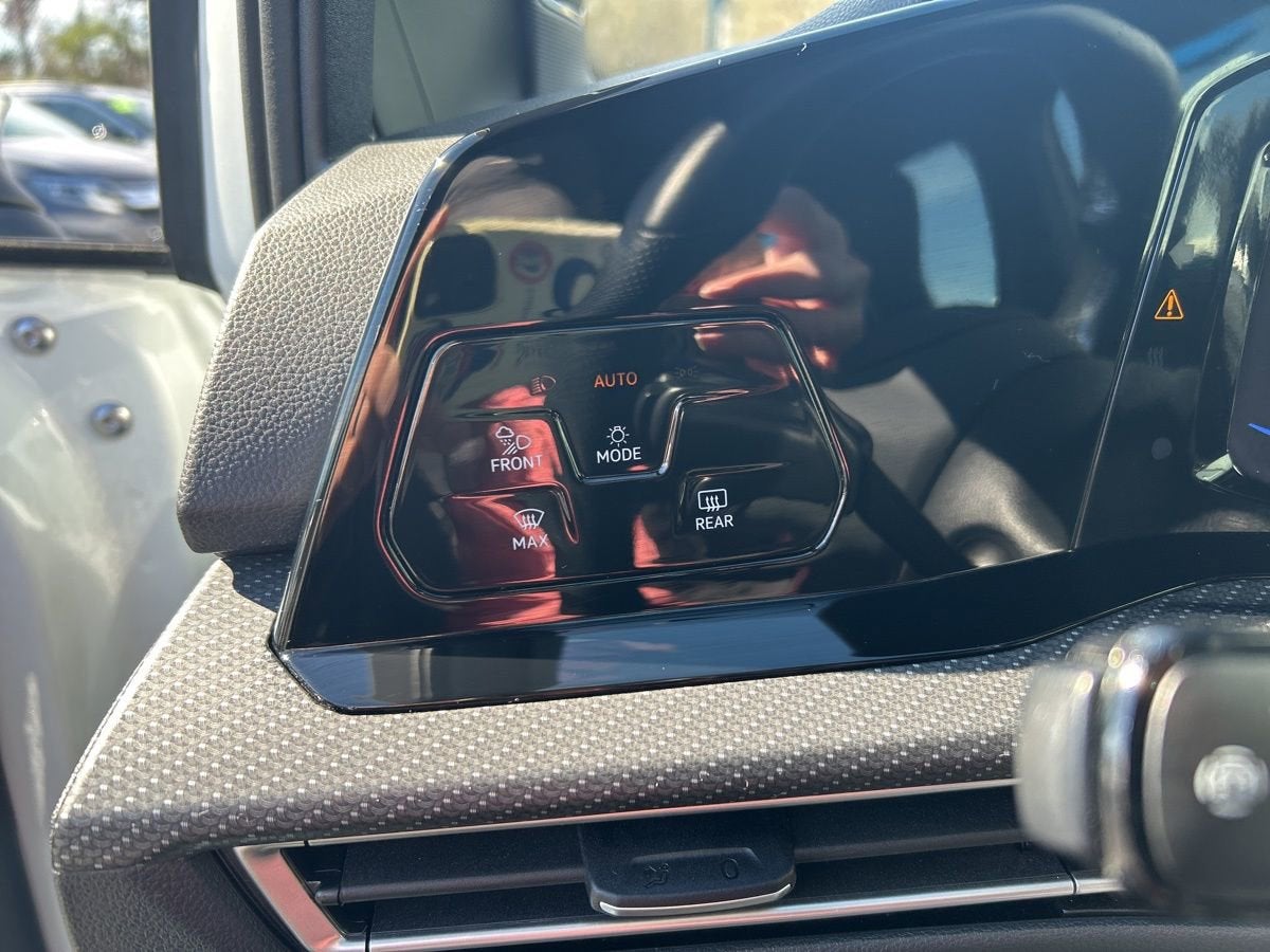 2022 Volkswagen Golf R 2.0T