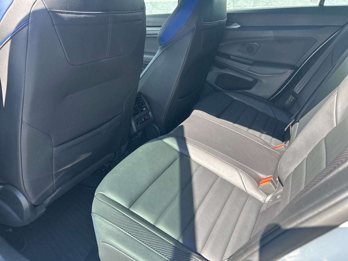 2022 Volkswagen Golf R 2.0T