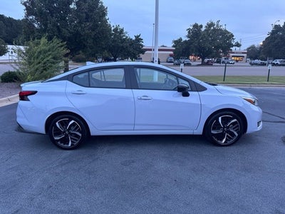 2025 Nissan Versa SR
