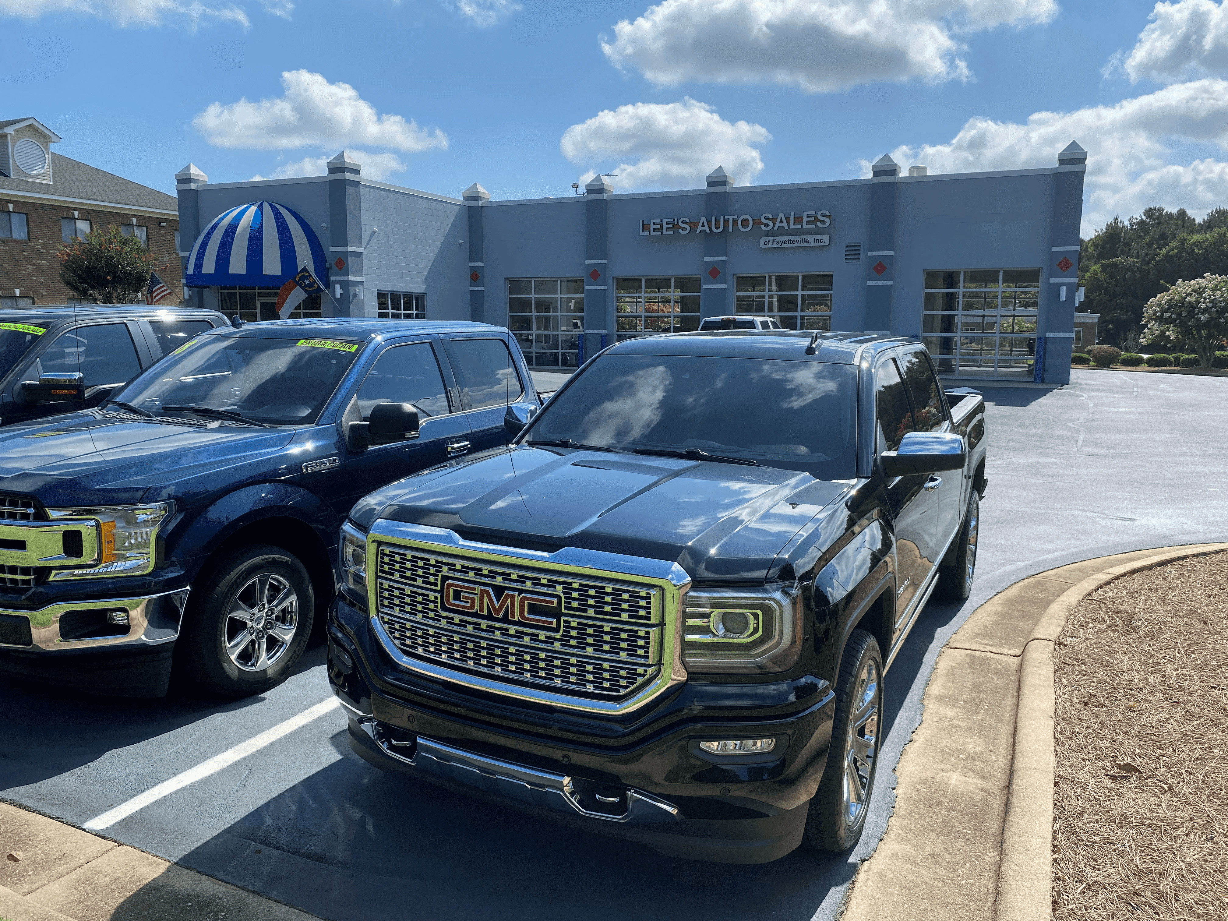 Lee's Auto Sales of Fayetteville Inc